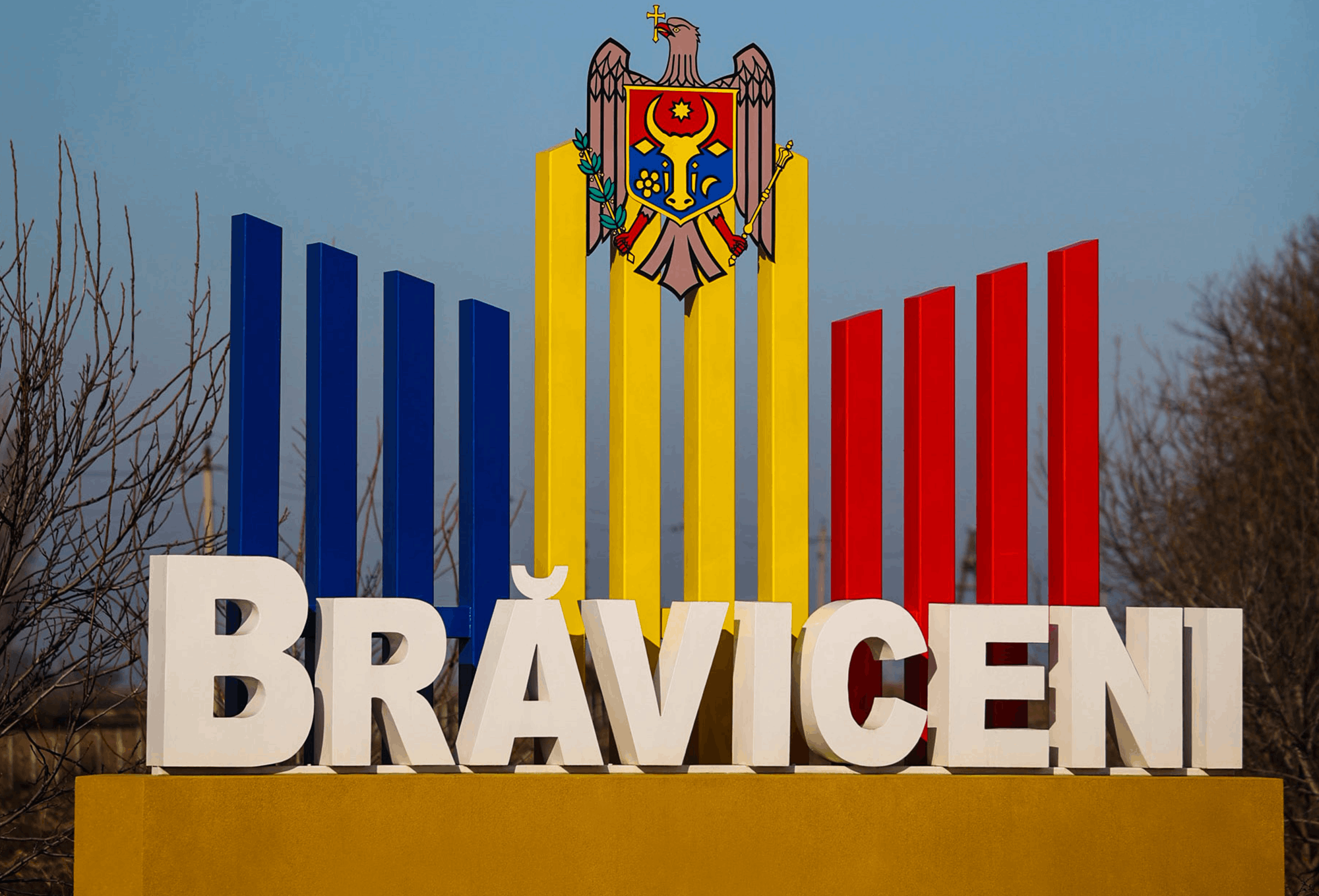 Model: Tricolor
